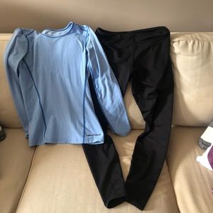 Hot chilly base layers women’s size small polyester/spandex